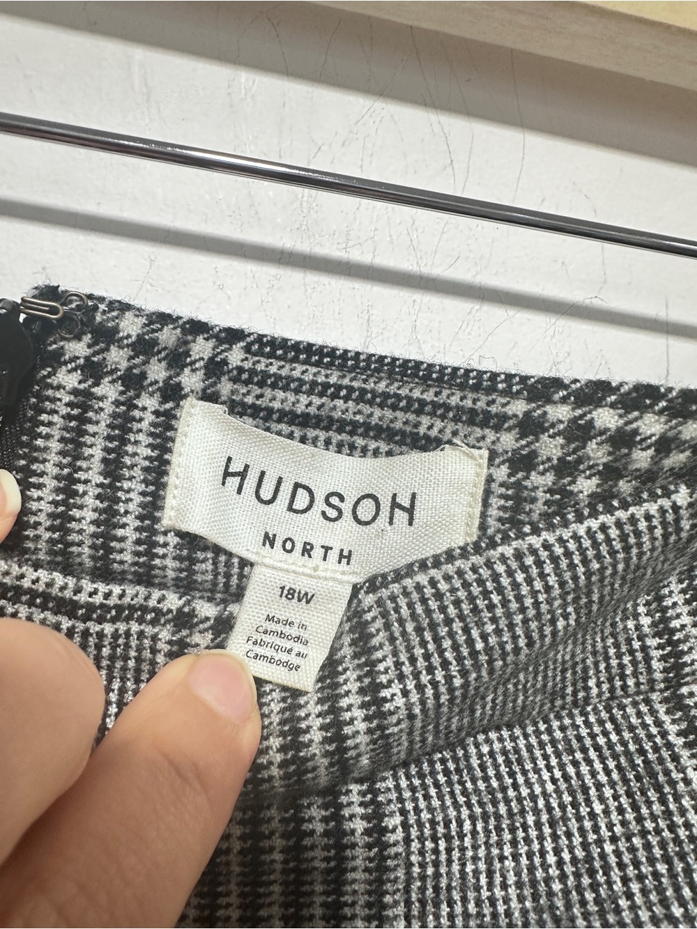 Hudson North Black & White Glen Plaid Wool Blend Mini Skirt Size 18W - Picture 3 of 9